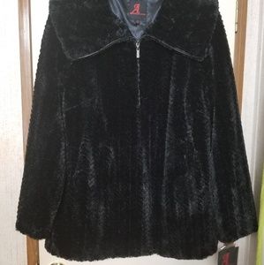 Adrienne Landau NWT!